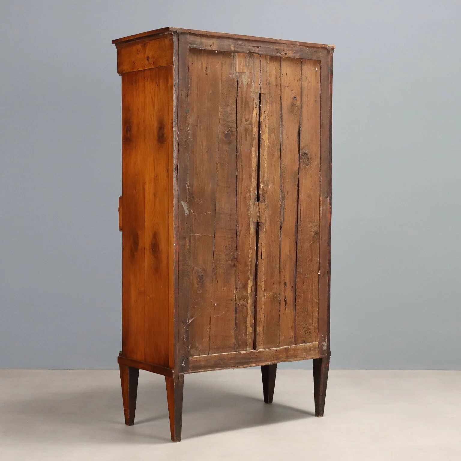 Ancient Empire secretary in walnut and bronze, Italy, 19th century