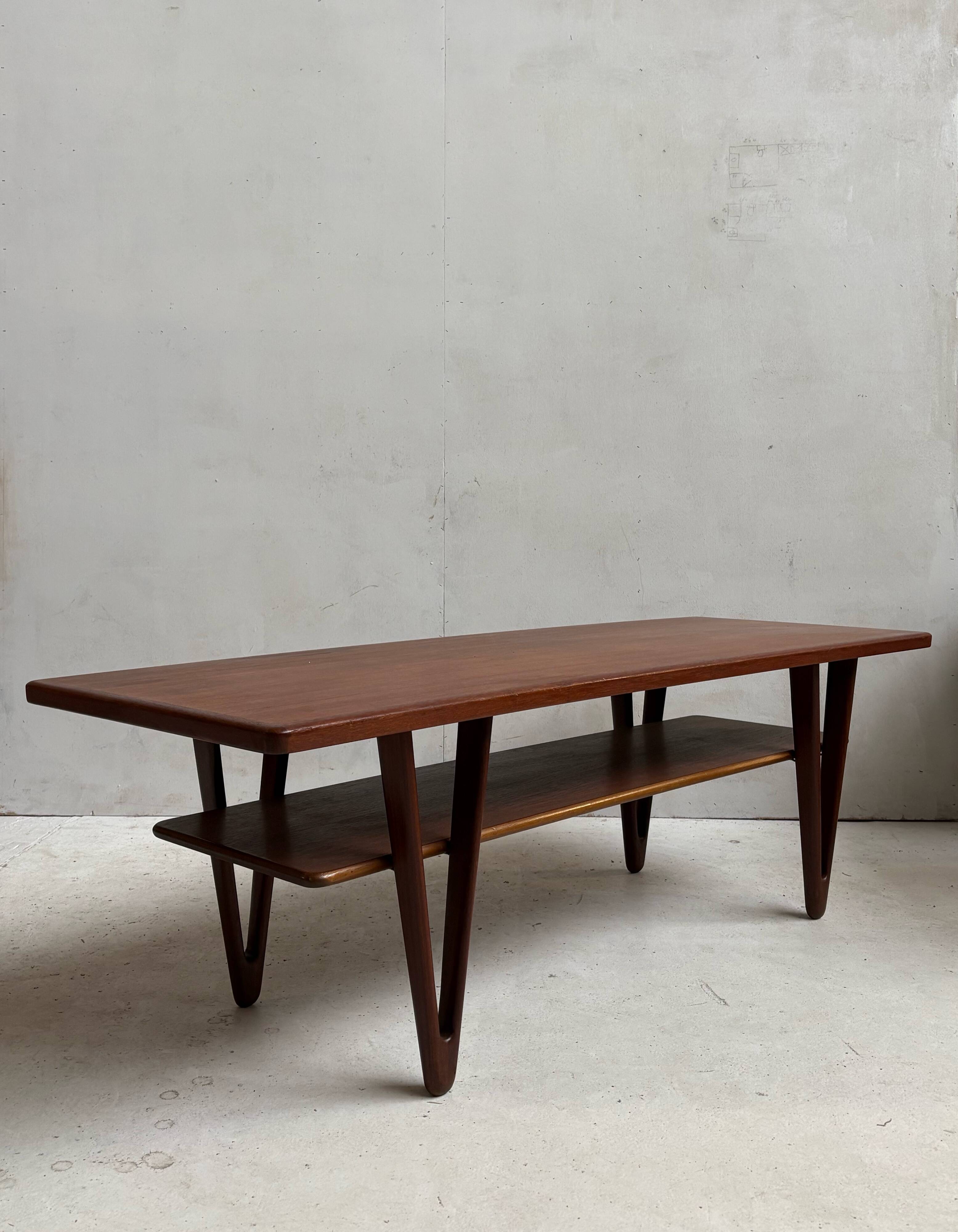 Large vintage Scandinavian teak coffee table by Kurt Østervig - 1950s