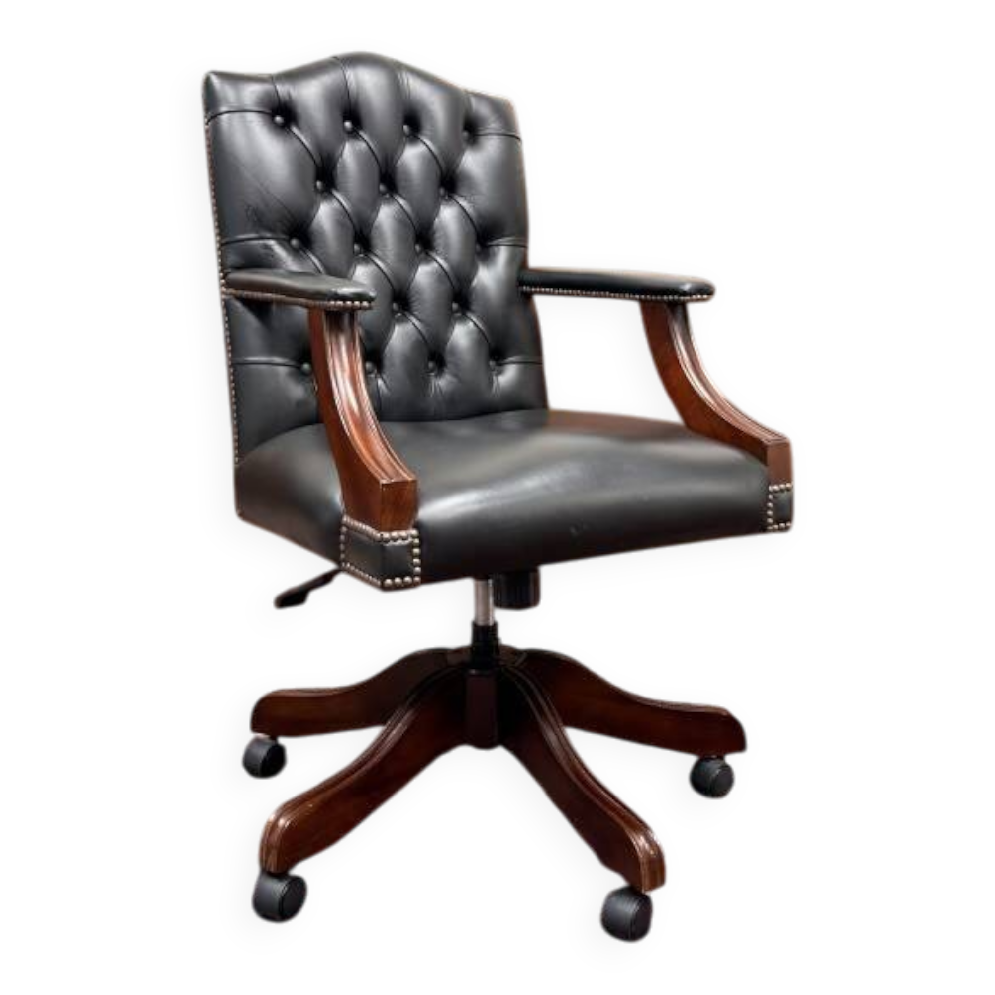 Fauteuil président Chesterfield noir anglais