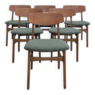 Suite of 10 Scandinavian chairs