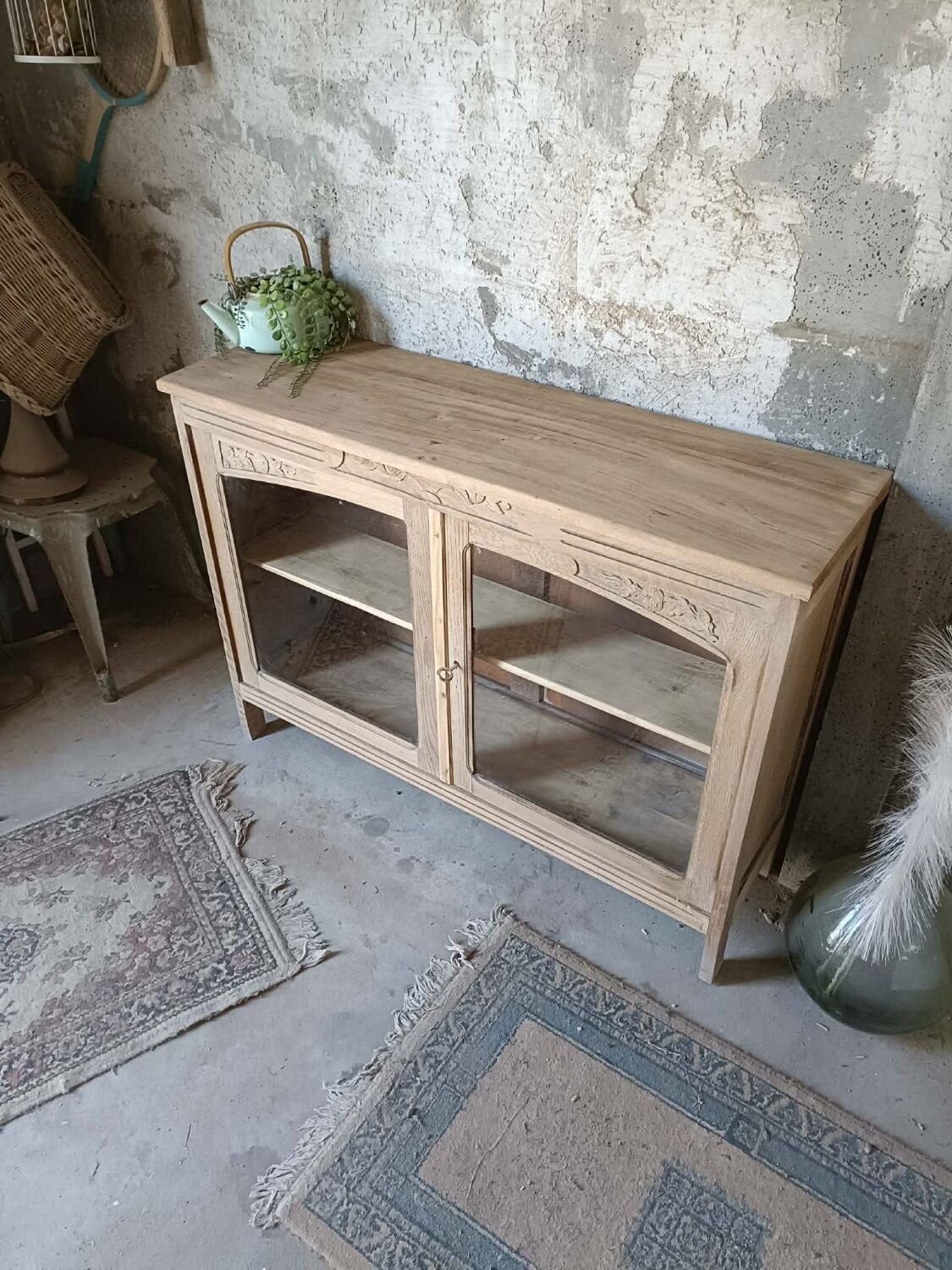 Display cabinet