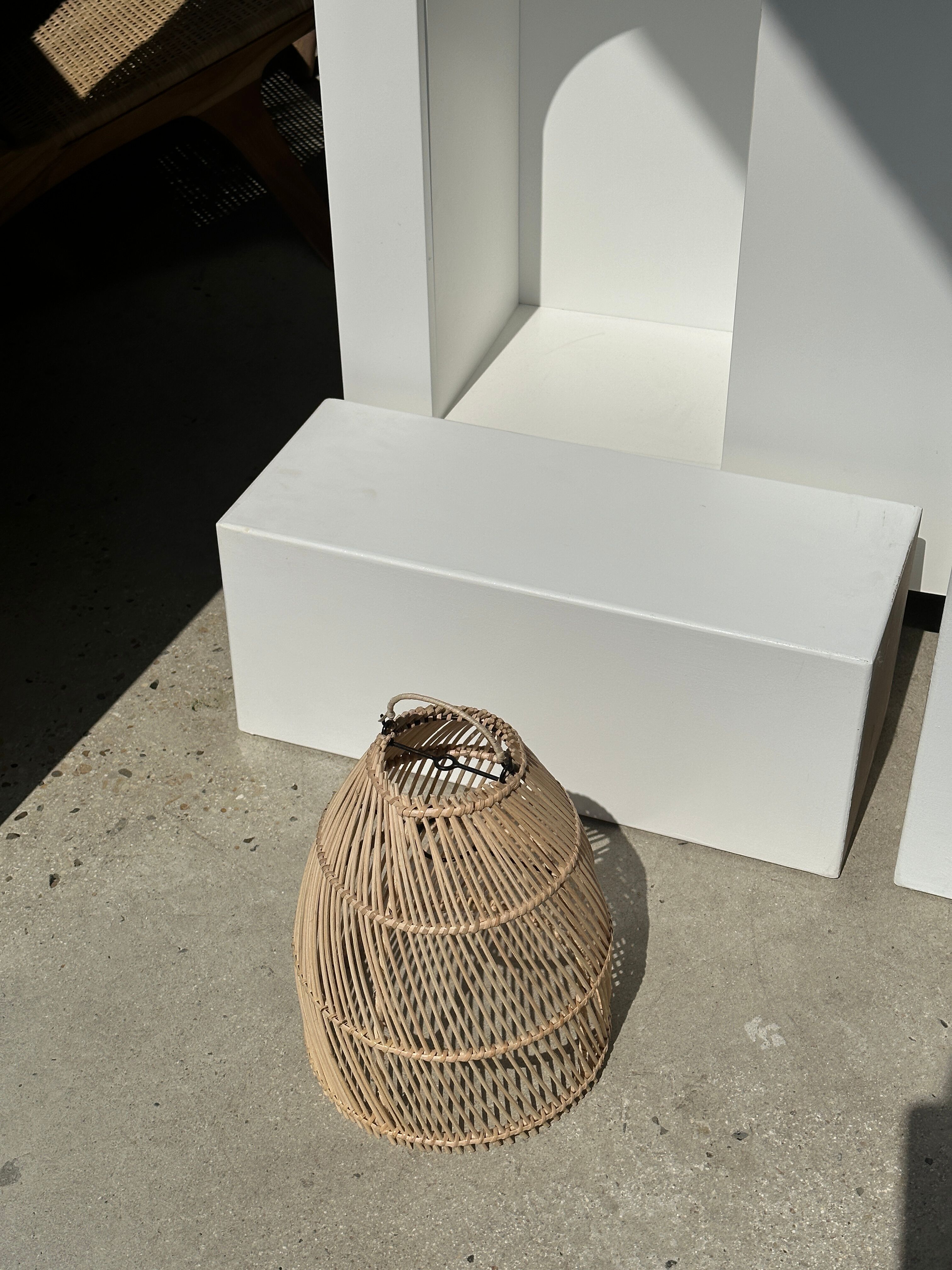 Suspension en rotin en forme de cloche d25 h28