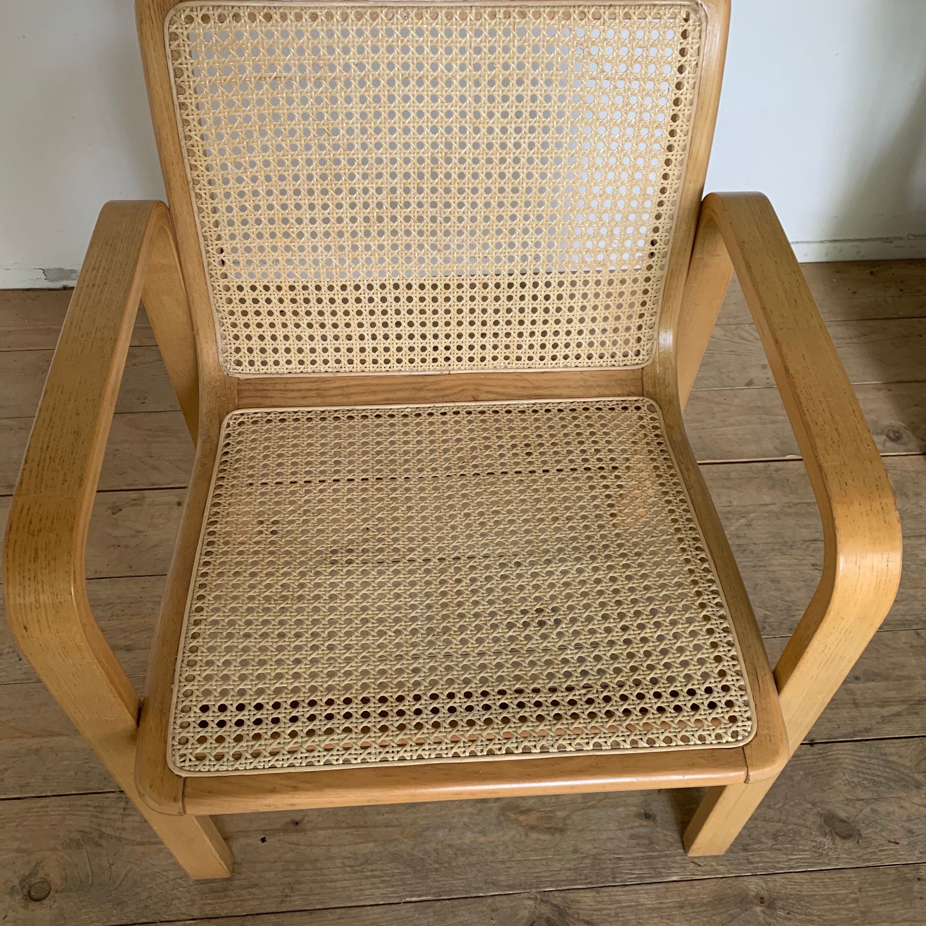 Fauteuil vintage en cannage