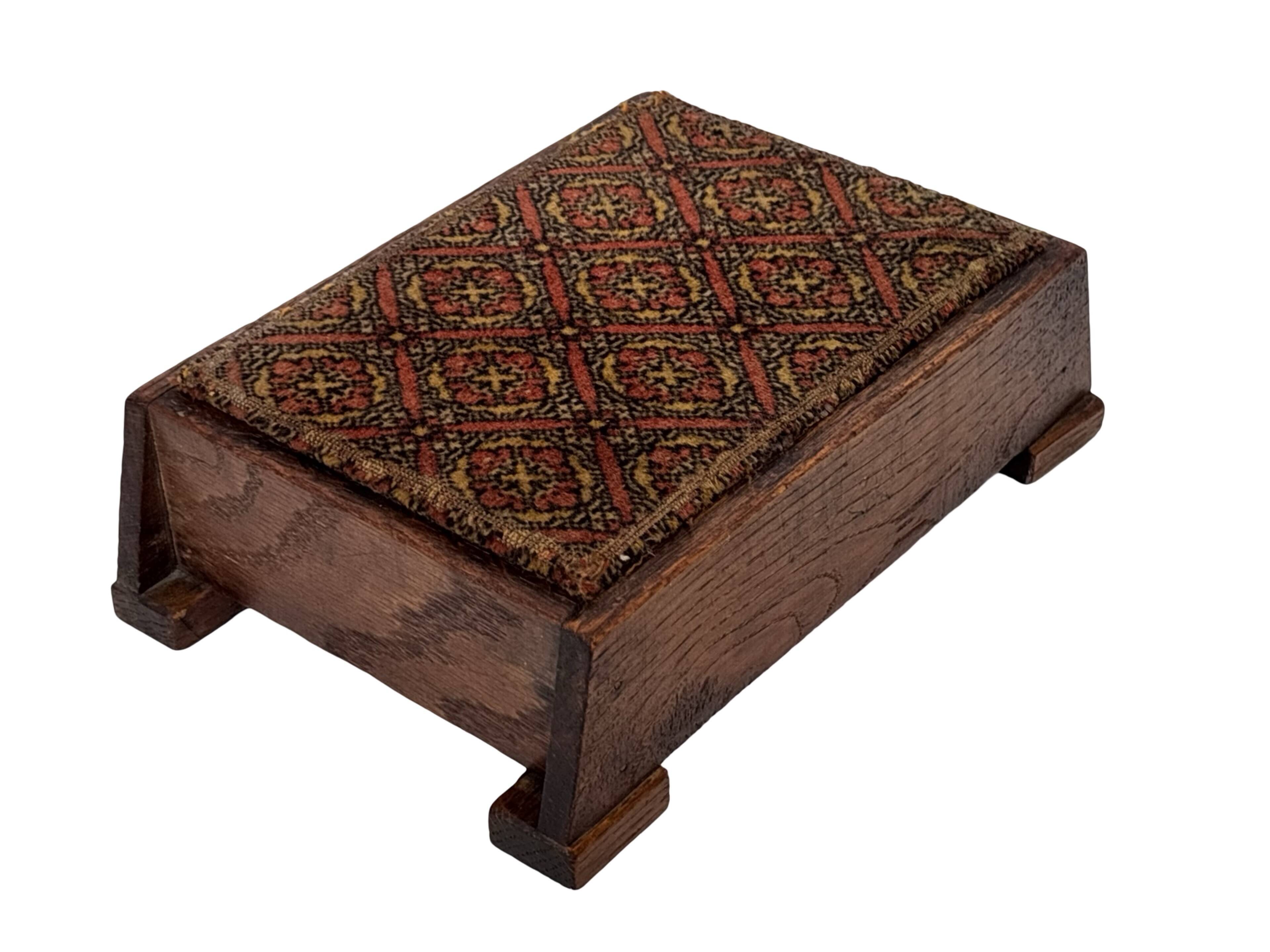 Pouf Art Déco repose-pieds design minimaliste des années 30
