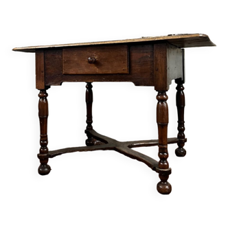Table à écrire en bois naturel D’époque Louis XIII XVII Eme Siècle