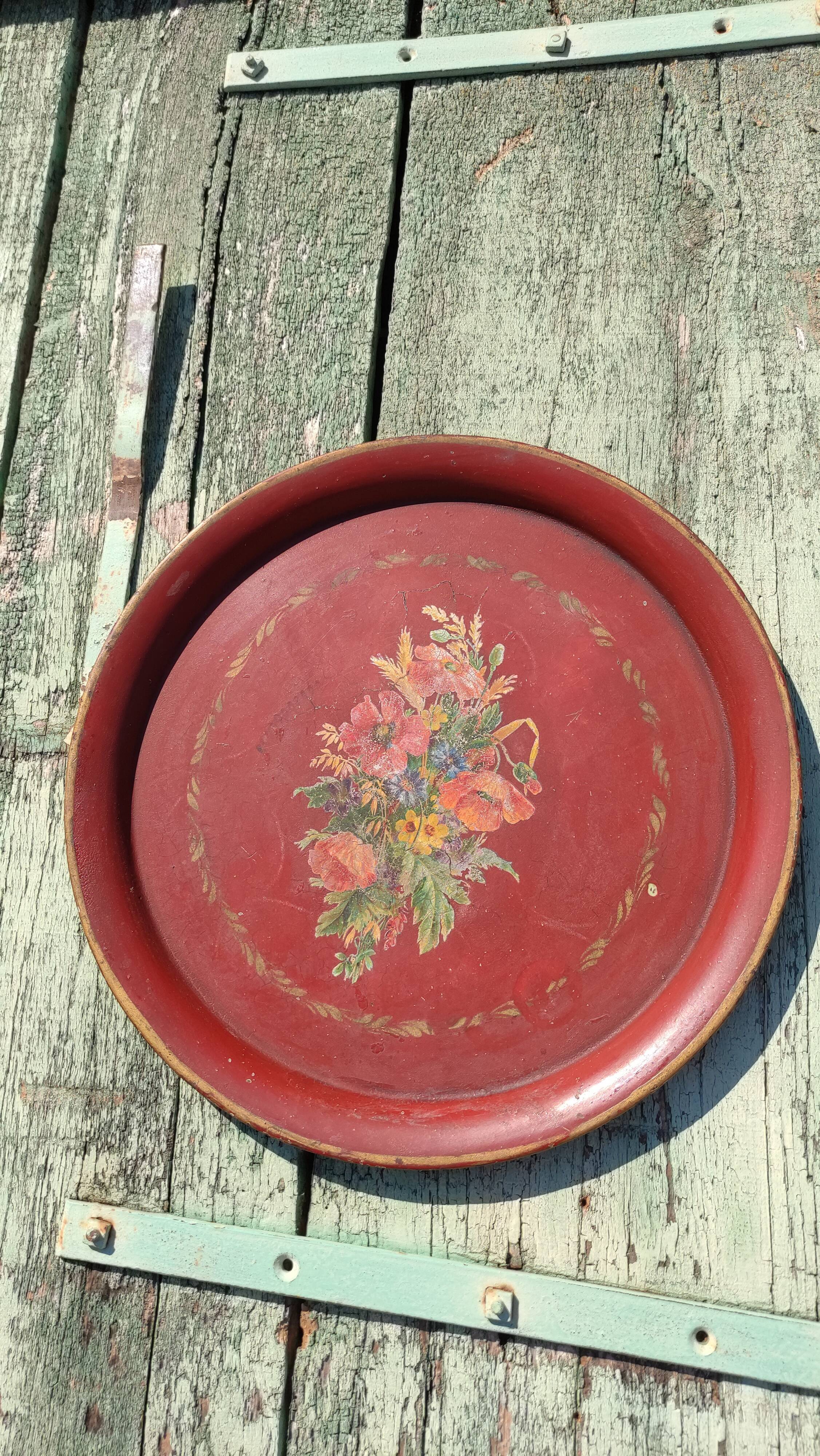 Large plate in painted sheet metal Napoleon III