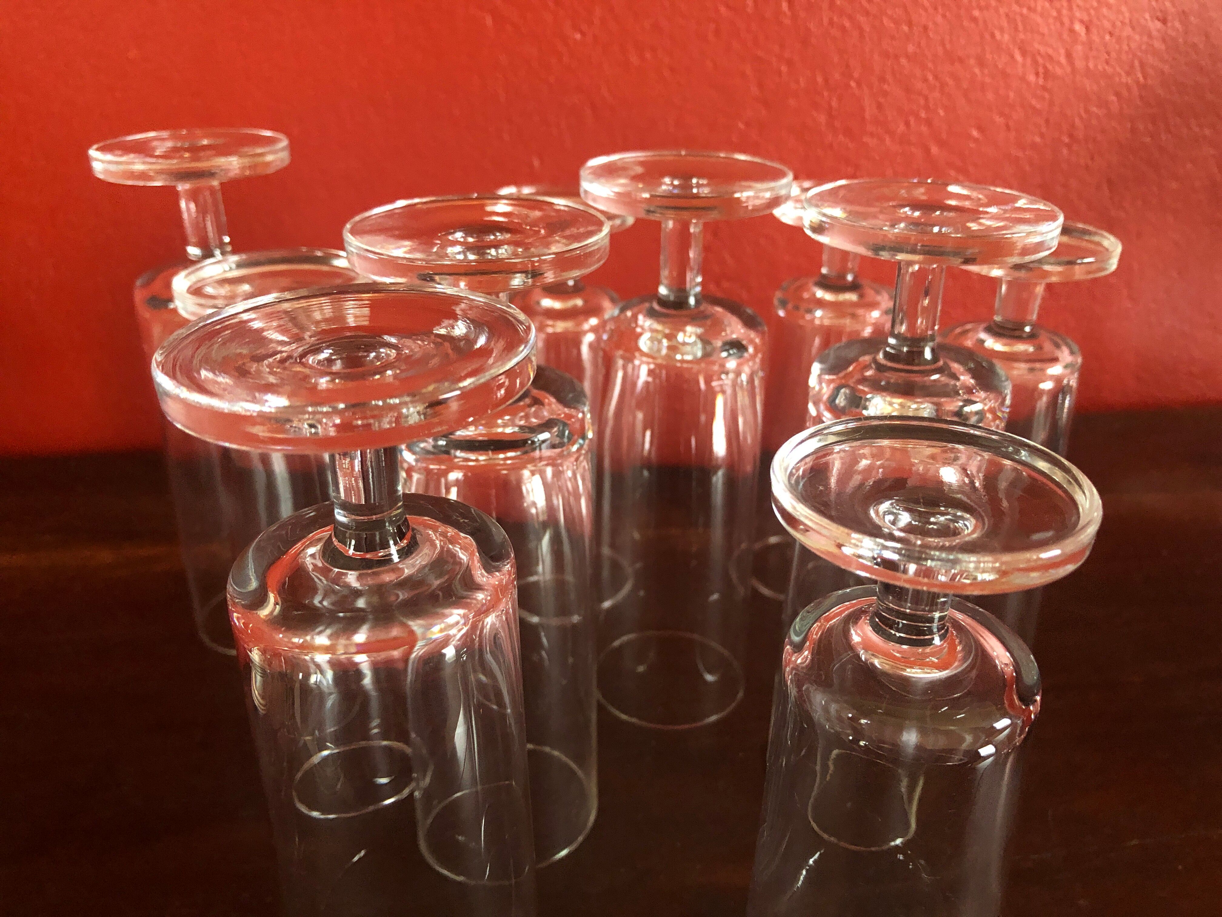 Series of 10 champagne flutes