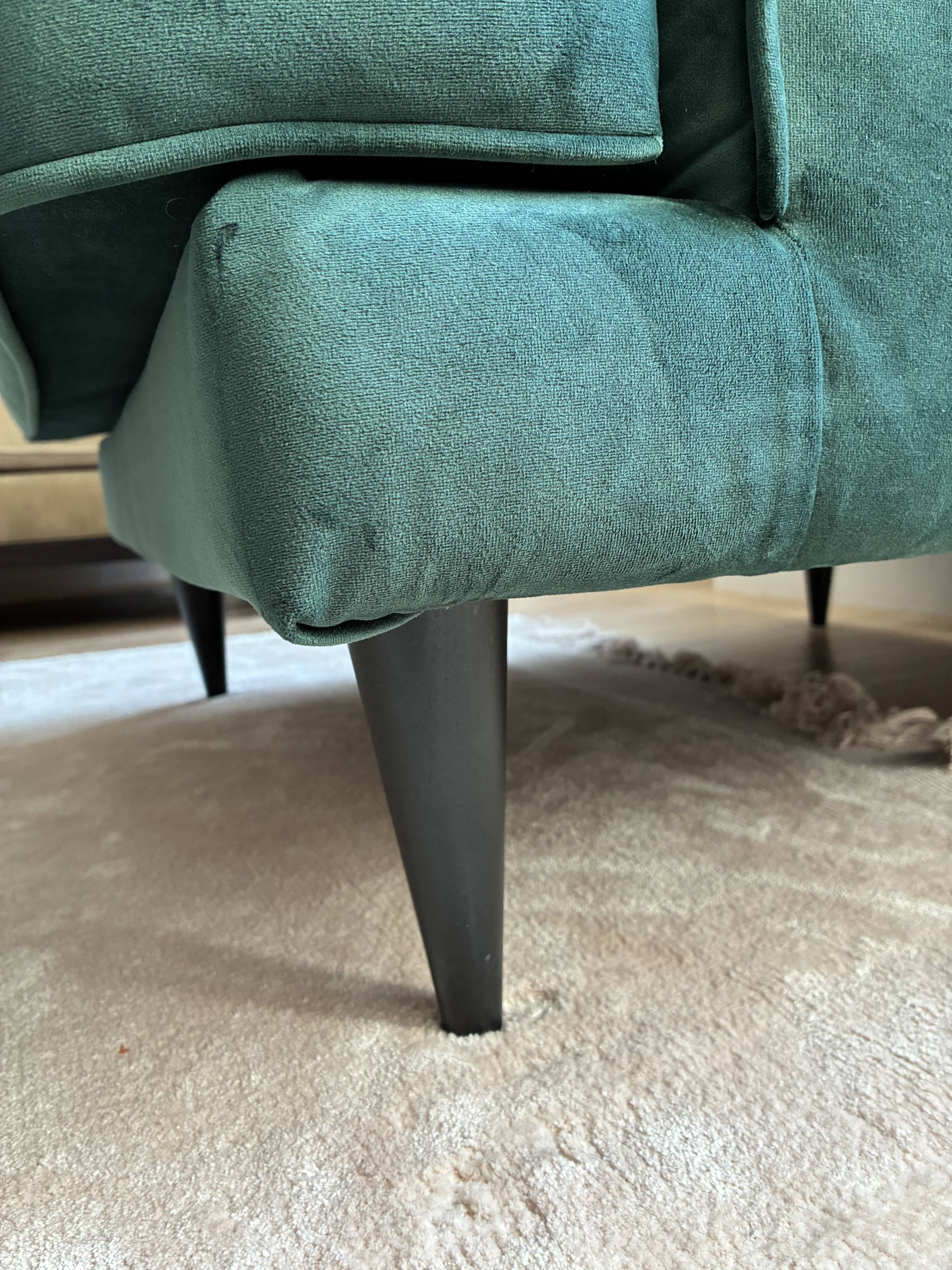 Set of 2 green velvet armchairs Camif