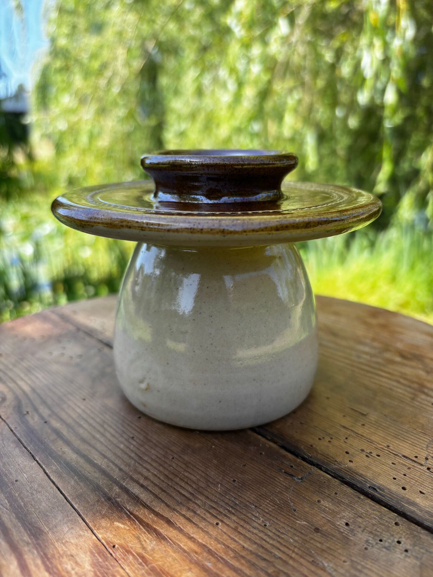 Vintage beurrier à eau en grès du berry