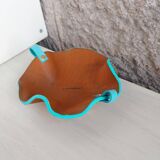 Vide-poche en cuir modelé
