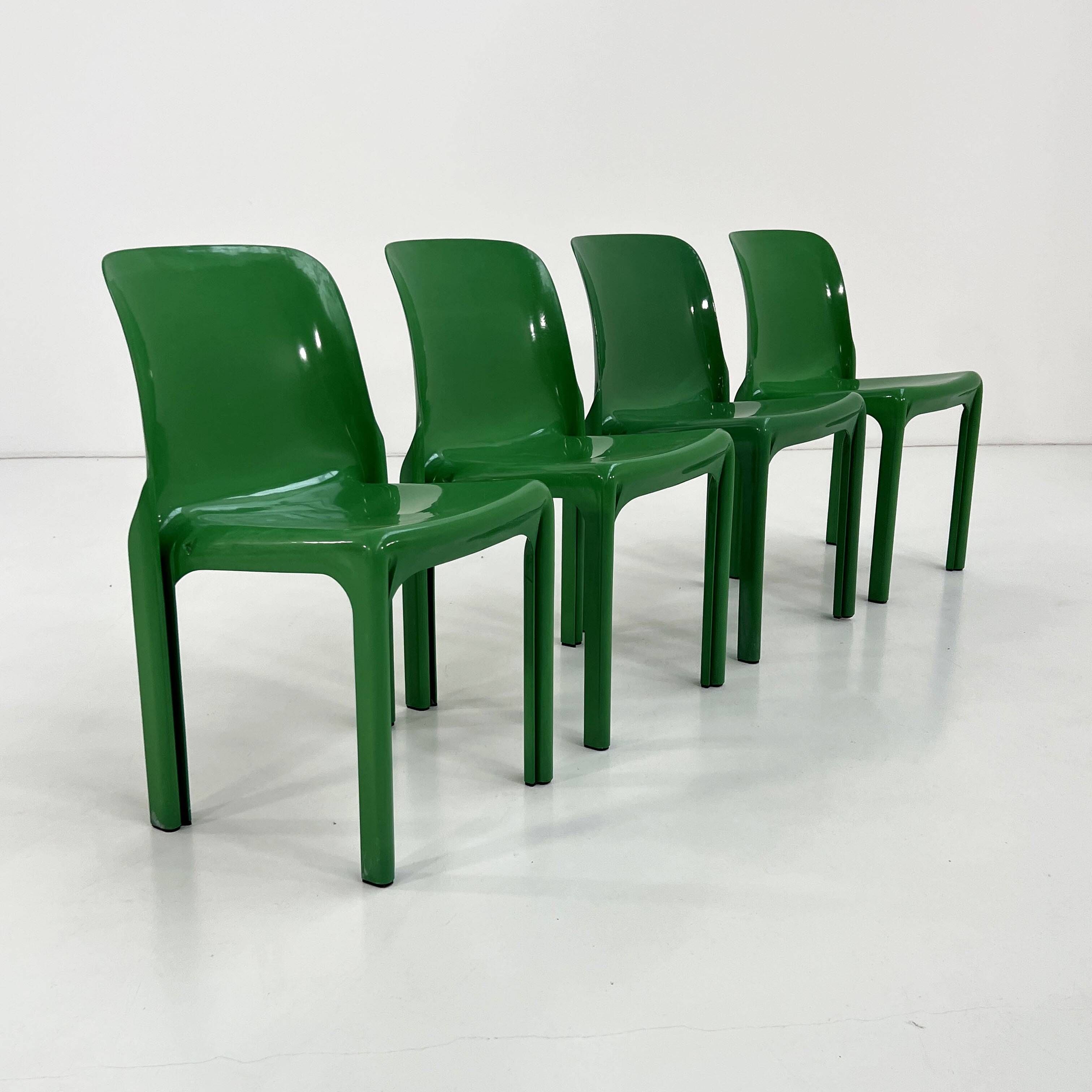 Lot de 4 chaises Selene vertes par Vico Magistretti pour Artemide, 1970