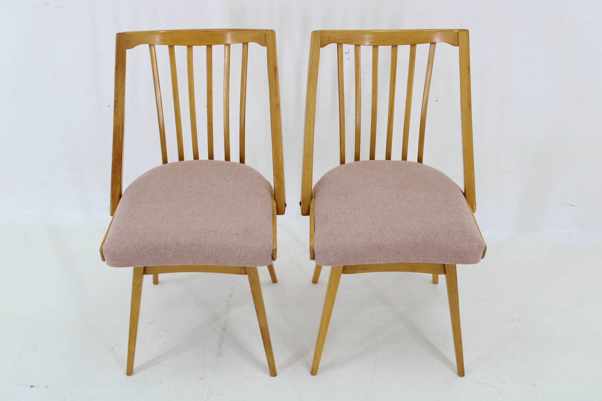 1960s Antonin Suman Set of Four Dining chairs in Beech Wood , Czechoslovakia