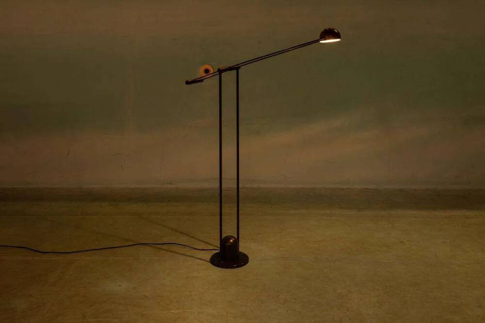 Postmodern floor lamp from the 80s by Philips.