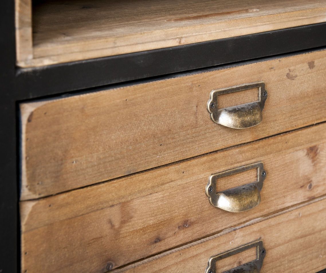 Design and retro sideboard