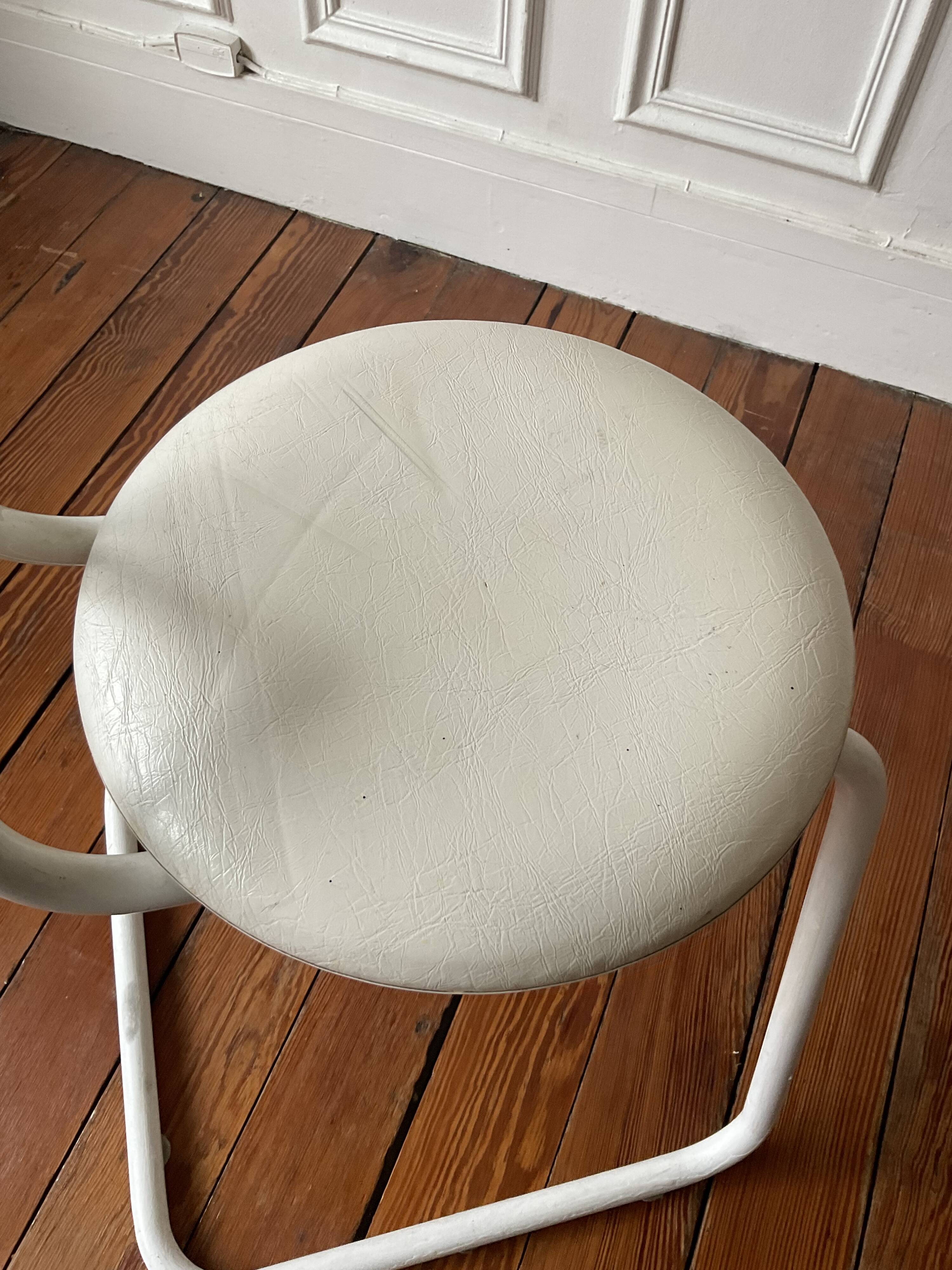 Chaise design