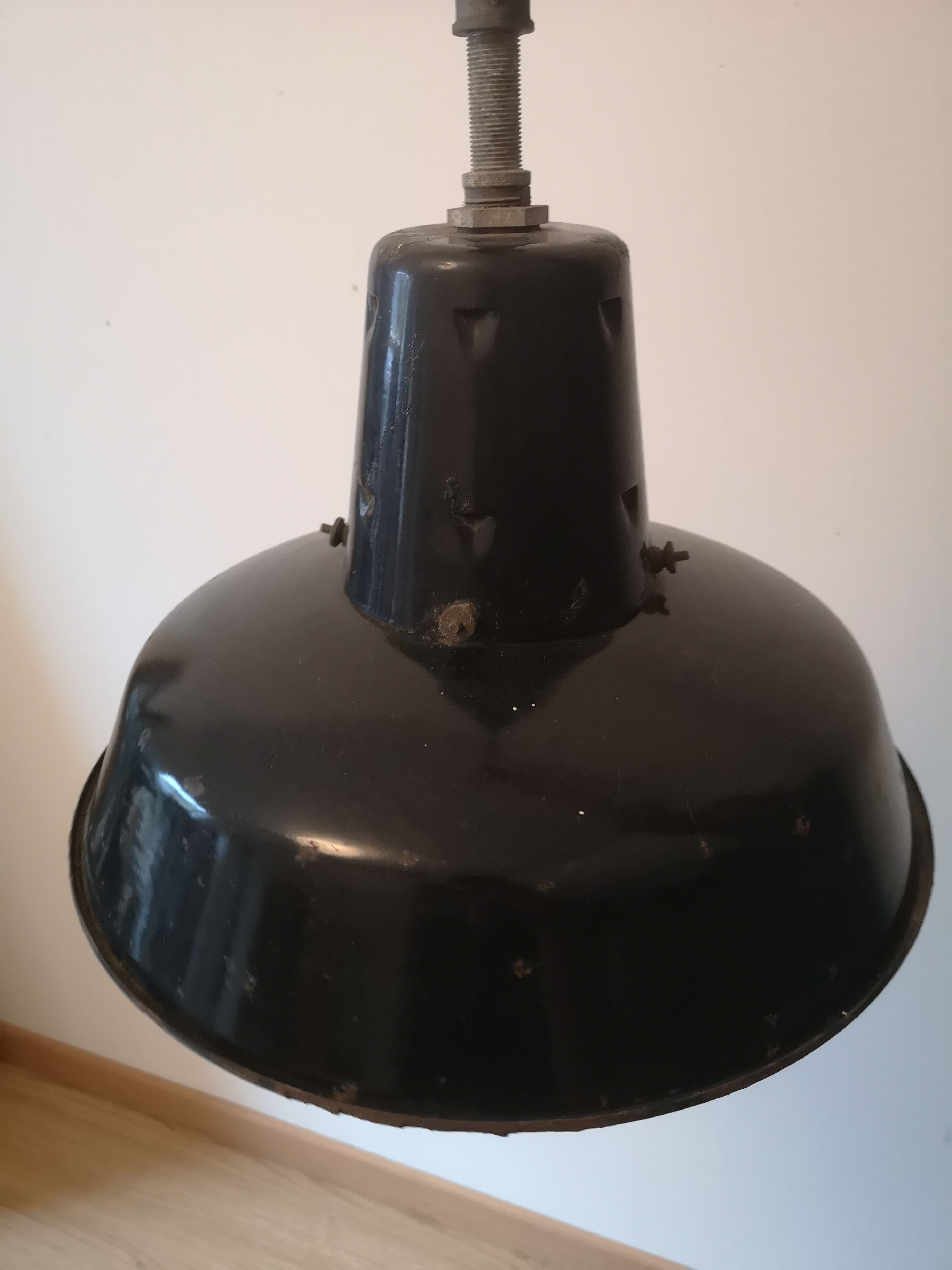 Vintage industrial hanging lamp "Reflector"
