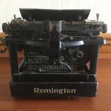 Old remington typewriter