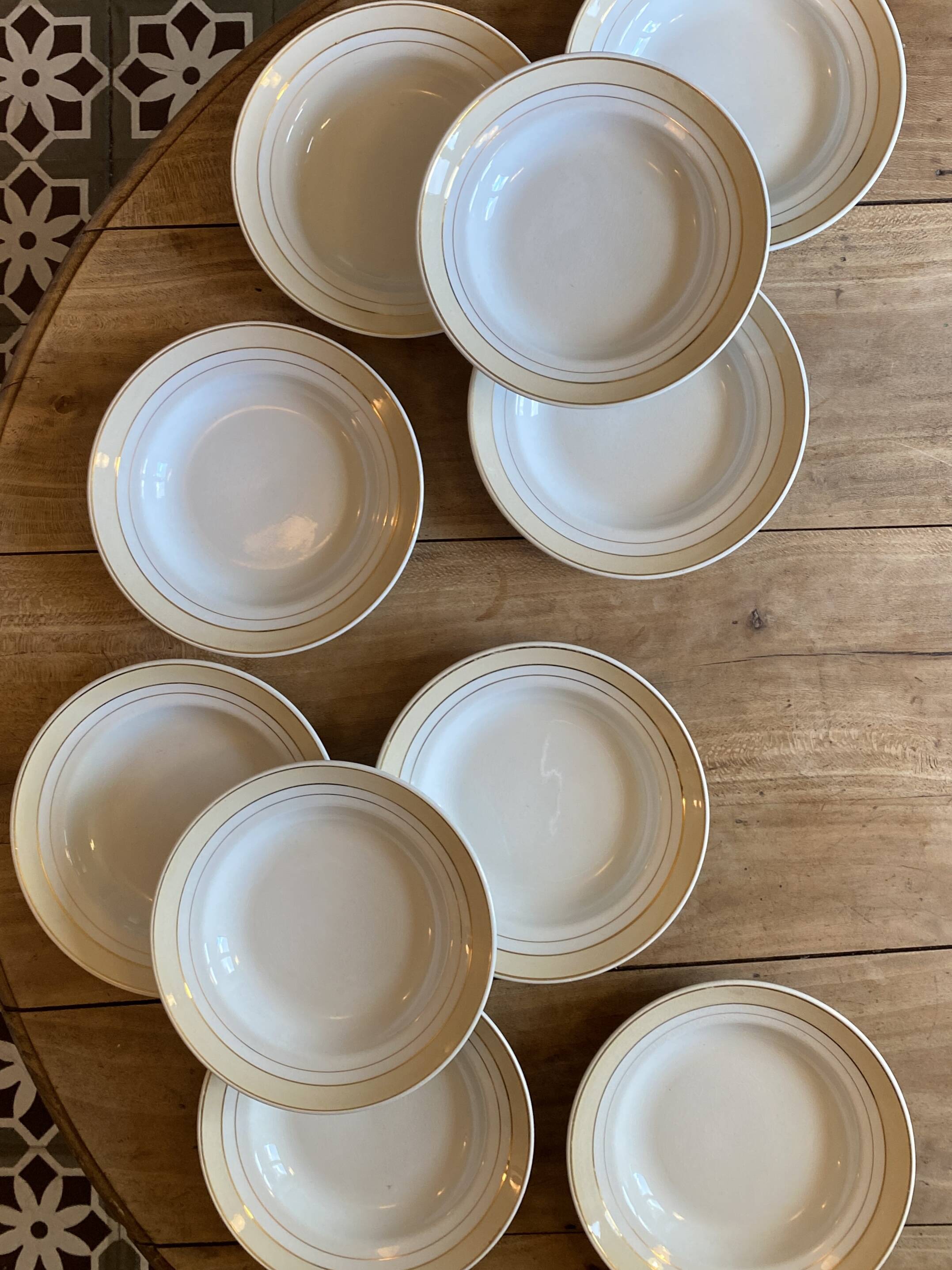 Lot of 10 vintage hollow plates - Lunéville -