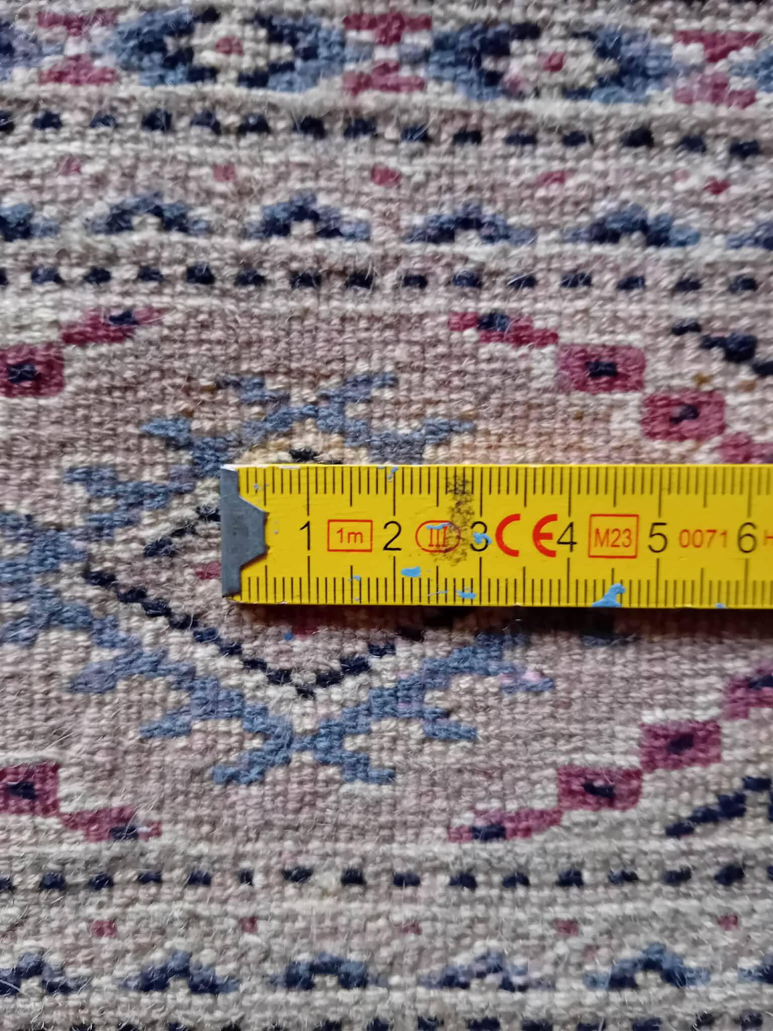 Pakistani hallway carpet, handmade in wool and silk, 278x80cm.