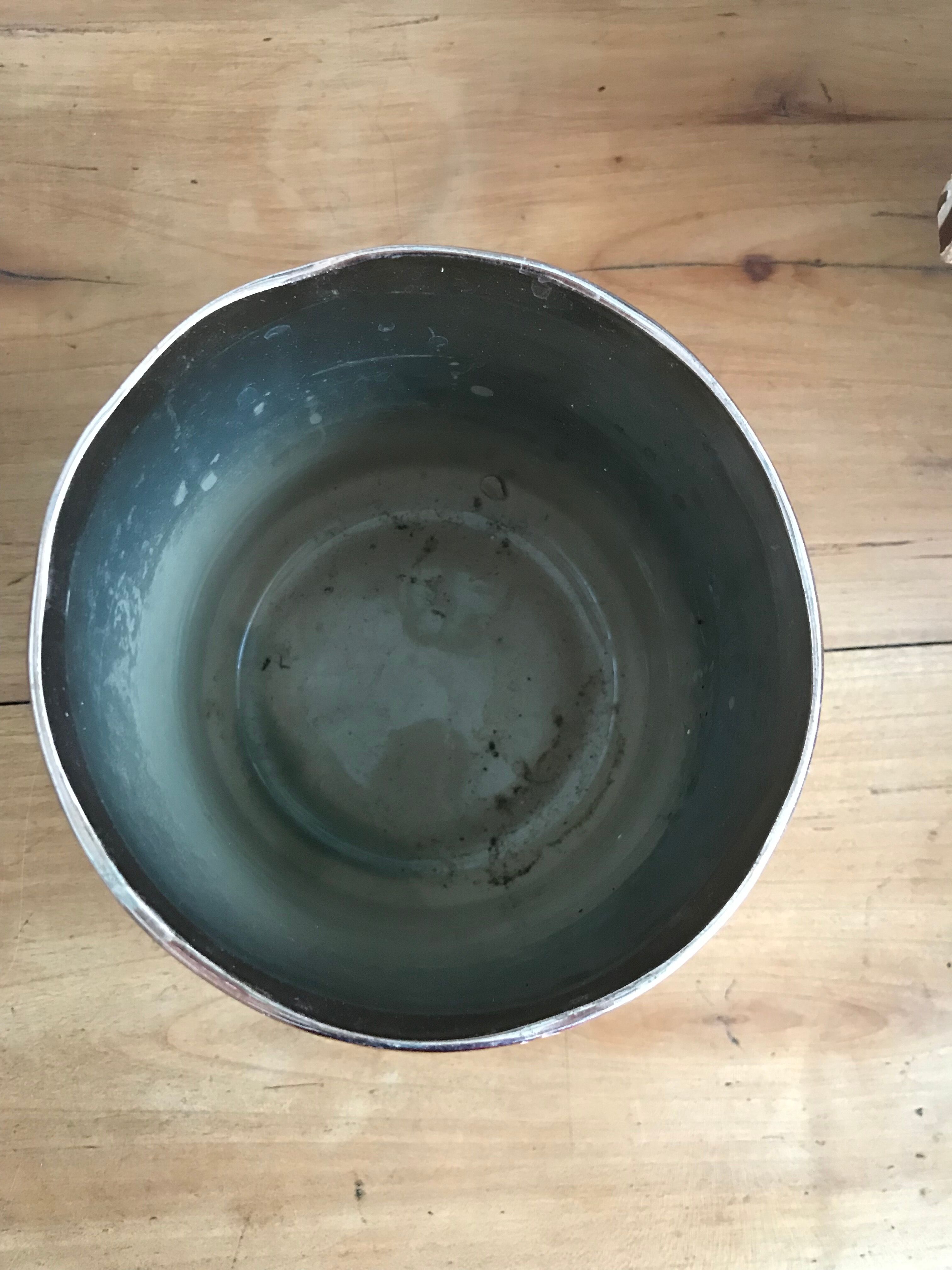 Metallic pink pot cover