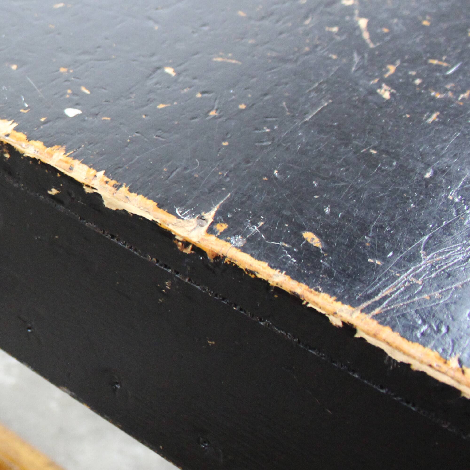 Vintage style wooden bench "reconstruction"