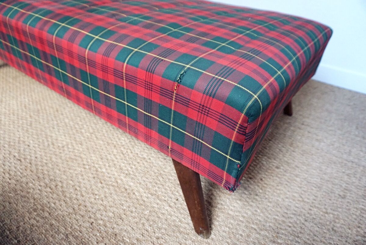 Vintage daybed  50 plaid