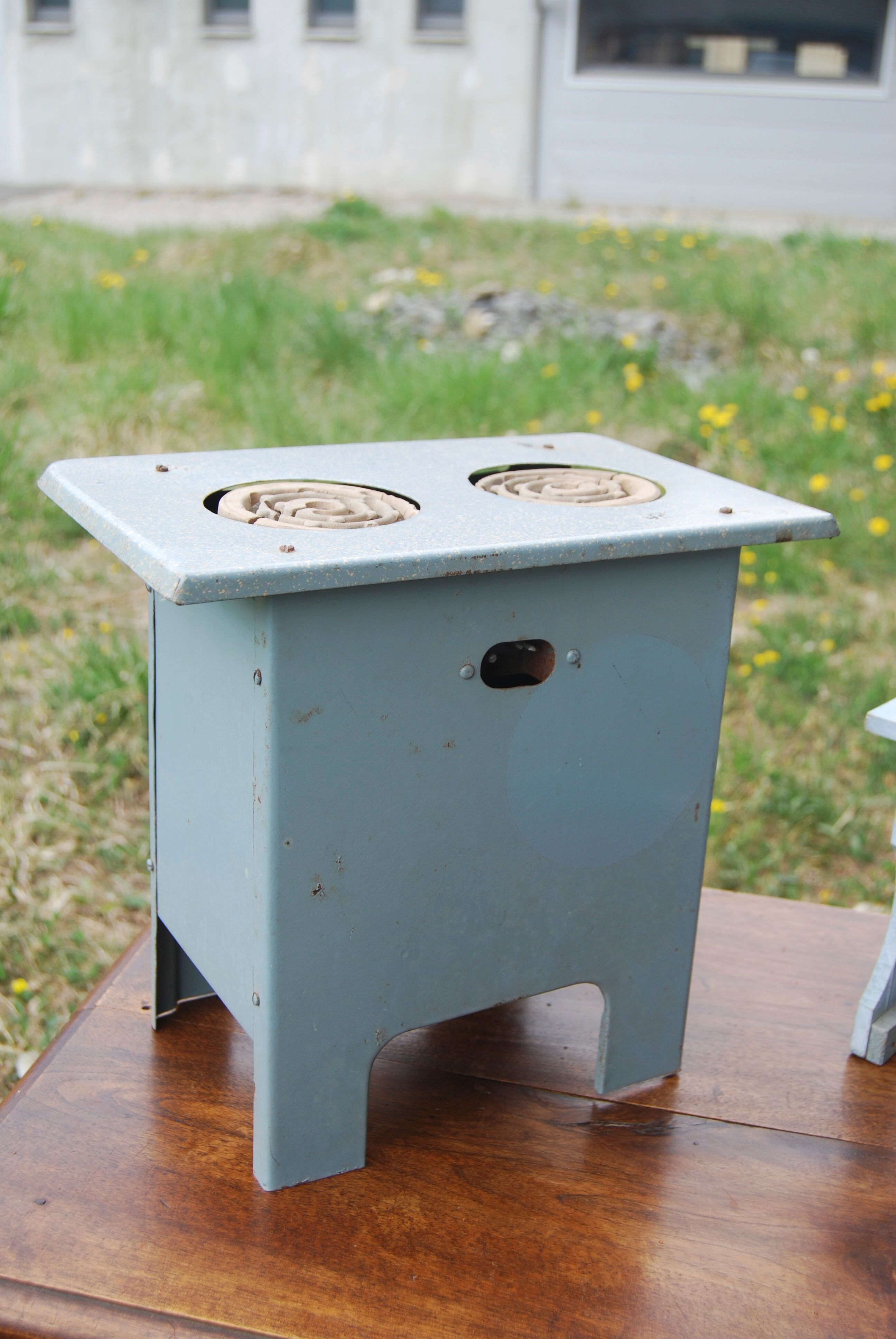 Tin toy, "atomic" electric stove