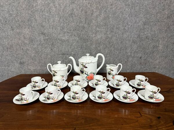 service à thé édition limitée en porcelaine de Limoges