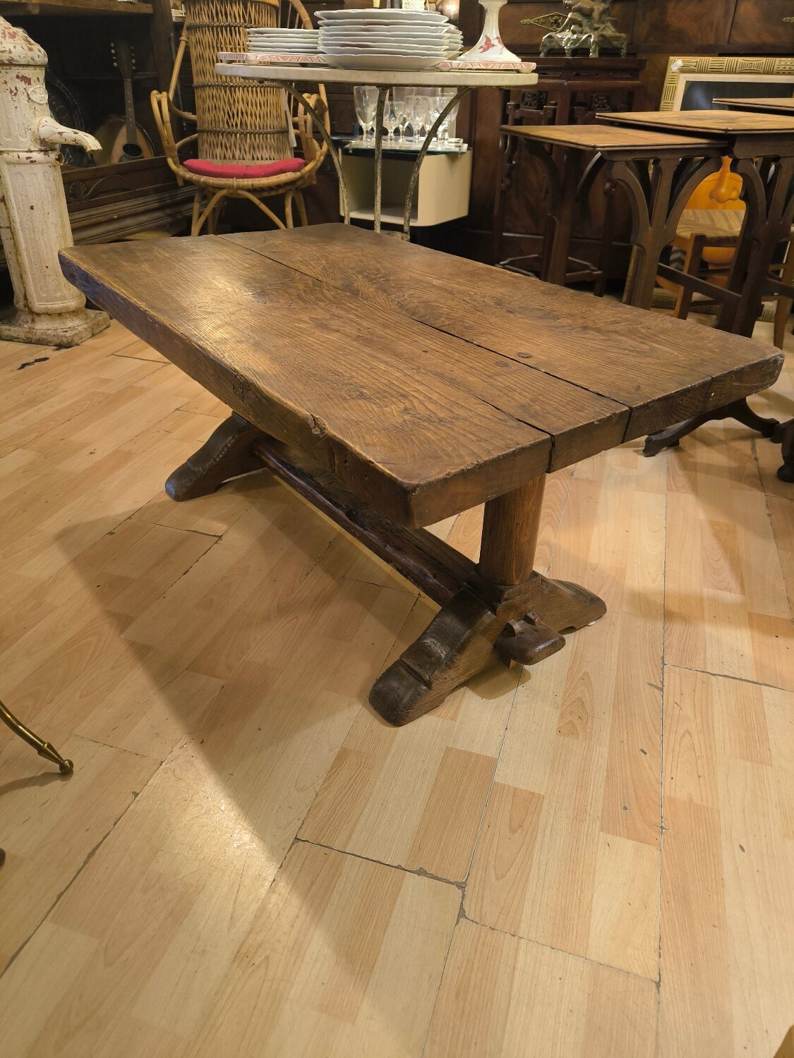 Monastery coffee table in solid elm.