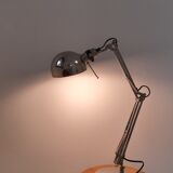 Articulated industrial style desk lamp