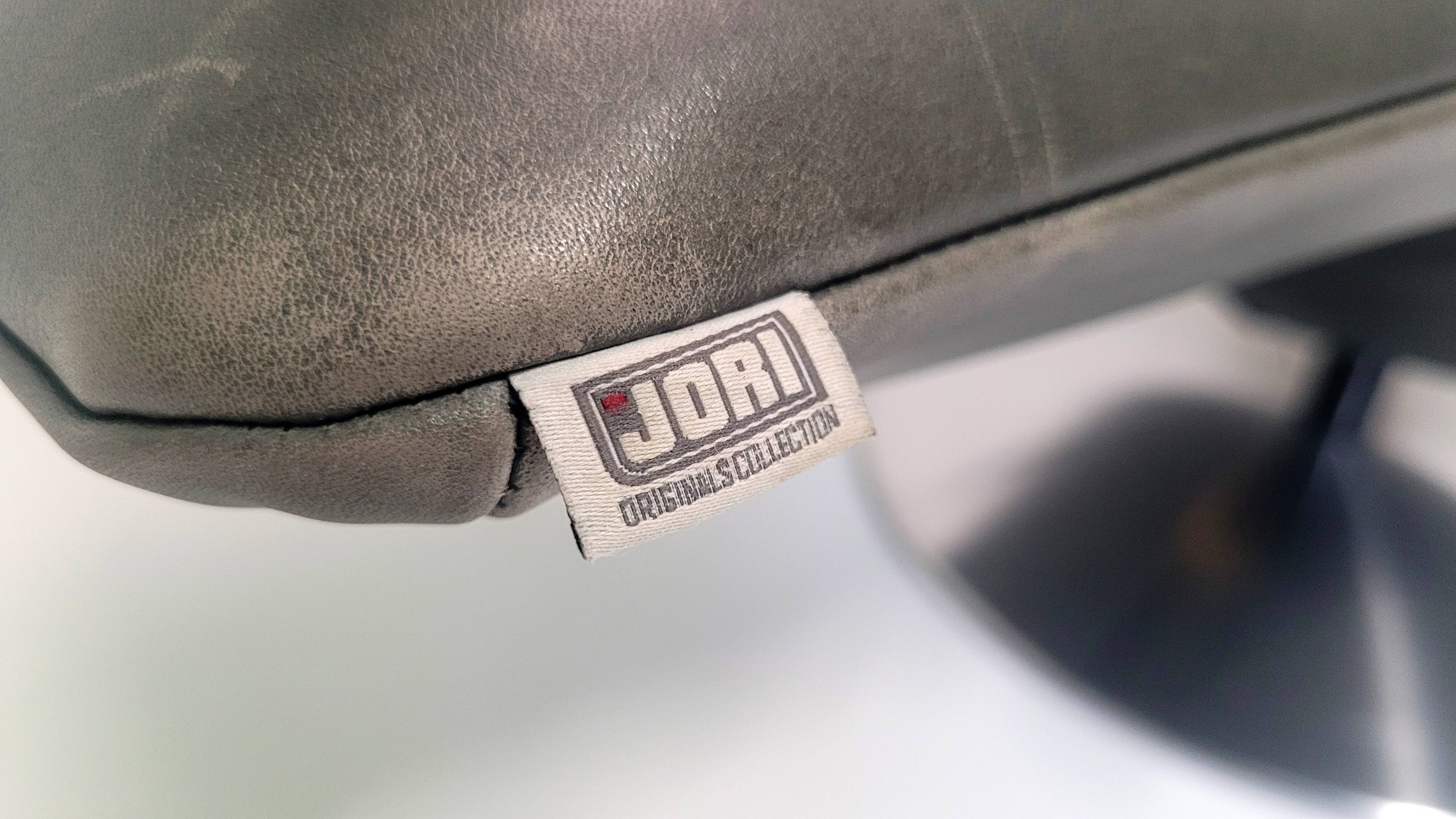 Jori Yoga Recliner – Mono-Move