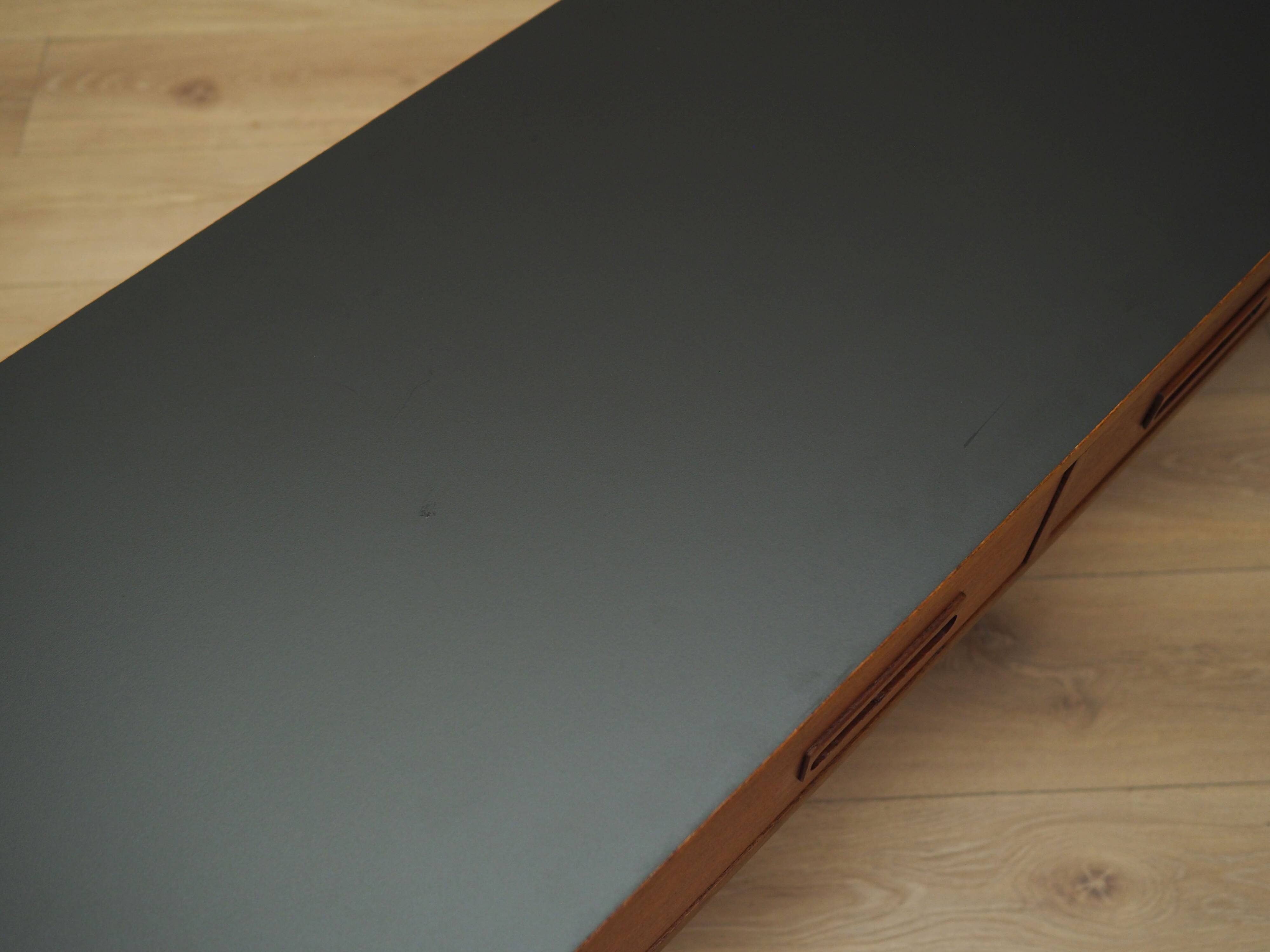 Lowboard en teck, design danois, années 1960, production : Danemark