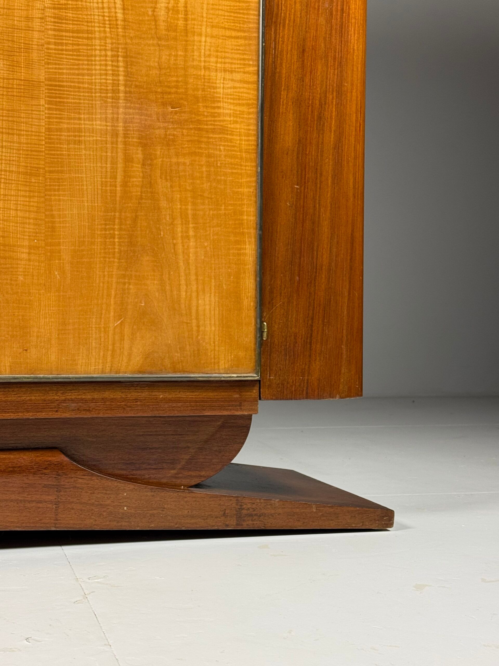 Cabinet art déco 1930