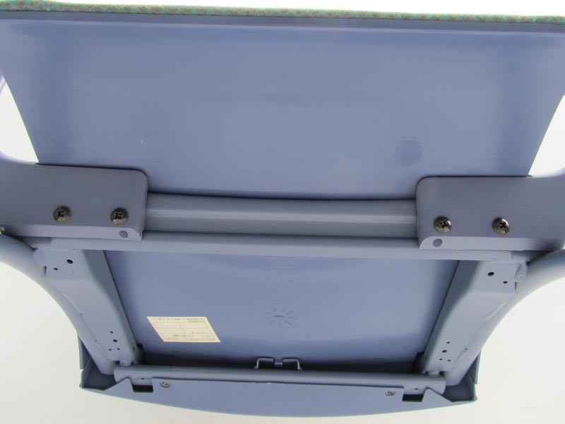 Armchair Retro strafor