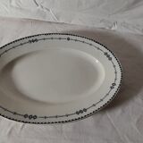 Oval plate in opaque porcelain from Gien model Russia L 34 cm