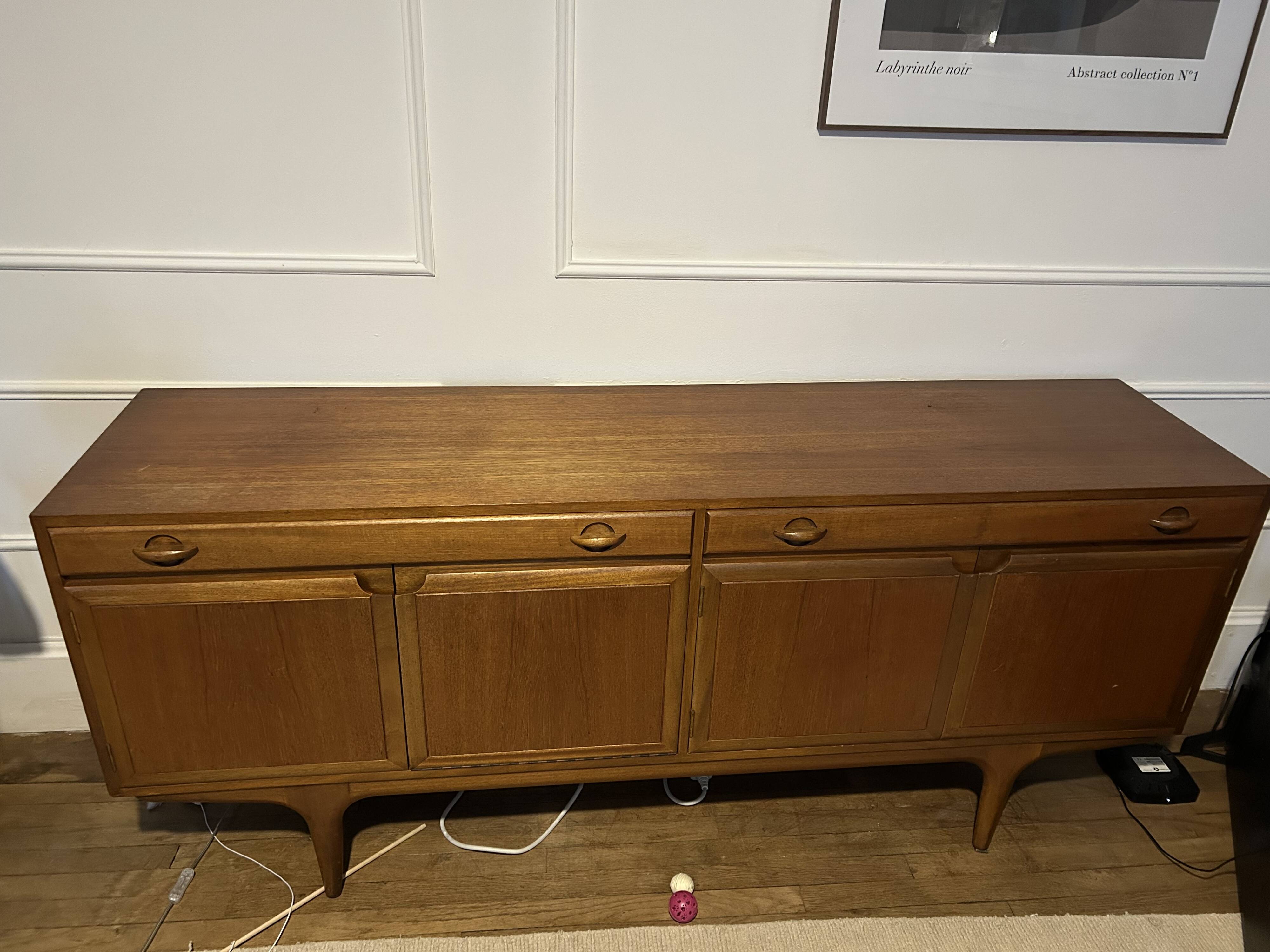 Scandinavian enfilade