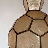 Mother-of-pearl suspension