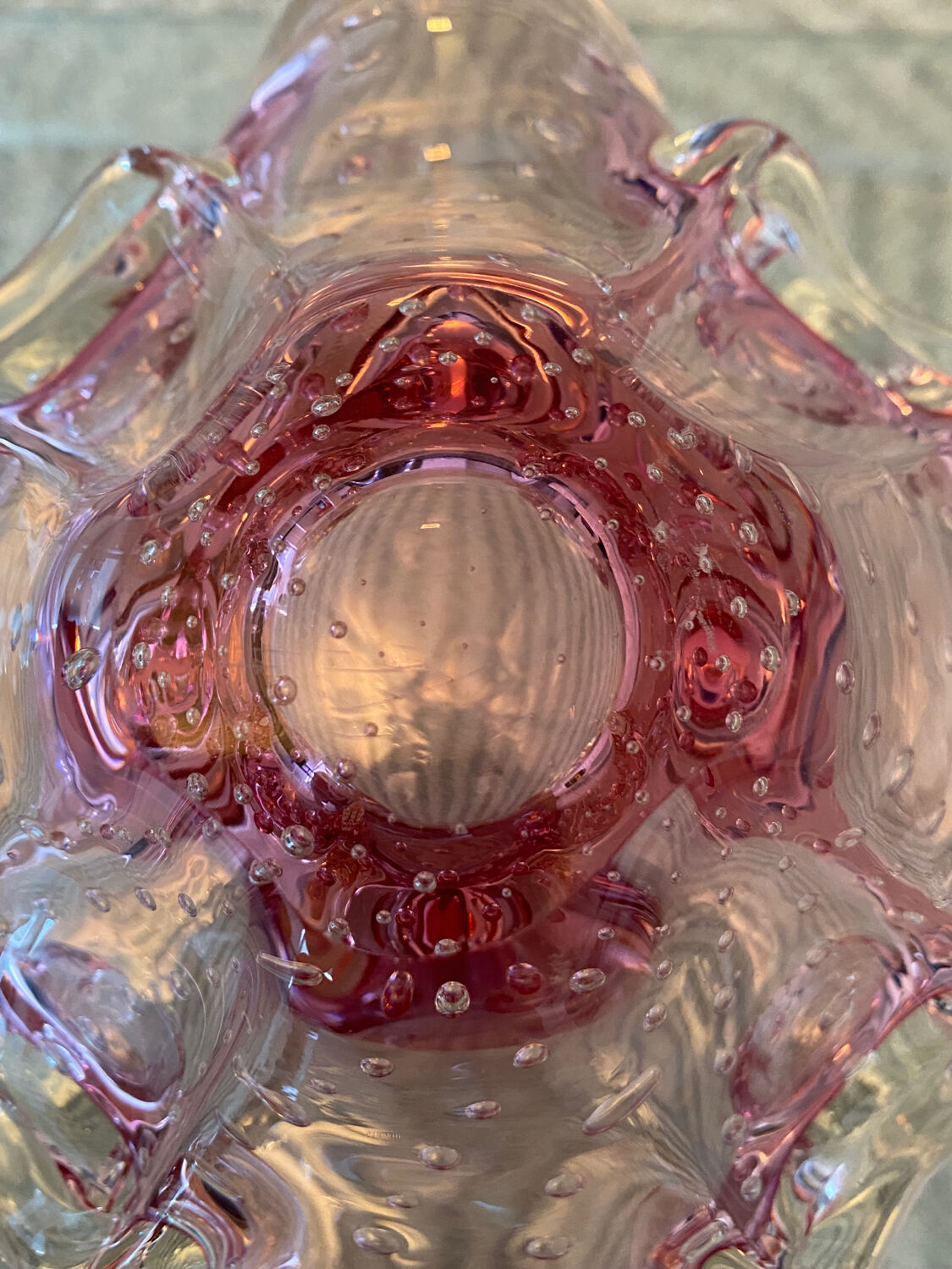 Vintage pink empty pocket ashtray in Murano by Barovier and Toso