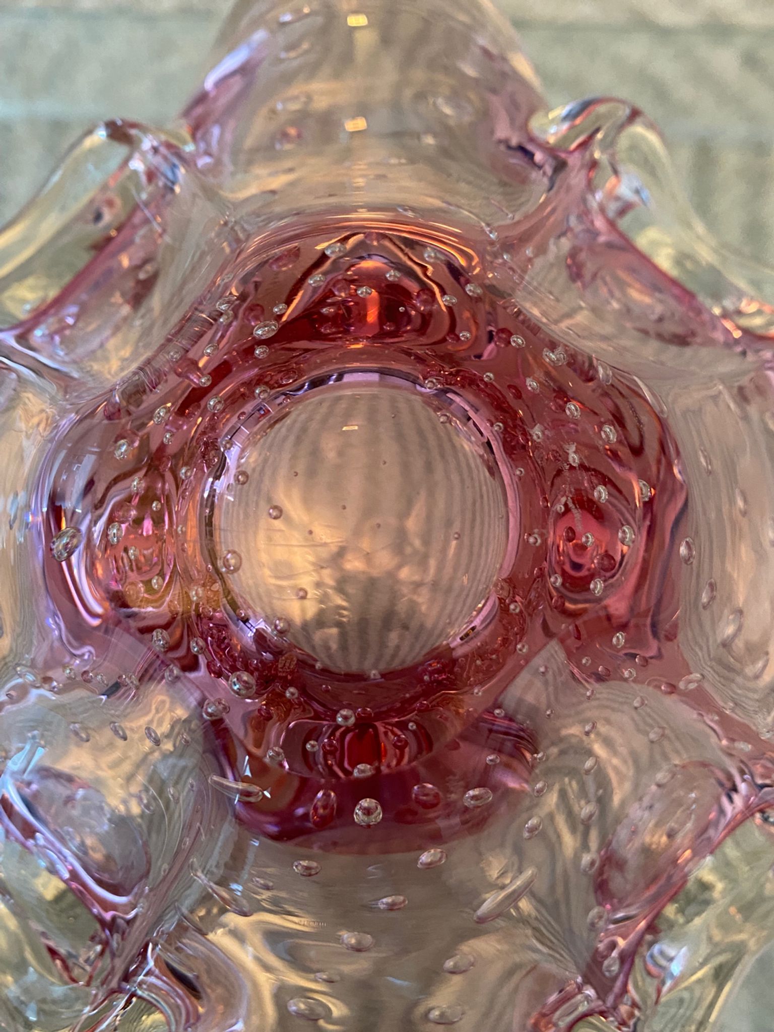 Vintage pink empty pocket ashtray in Murano by Barovier and Toso