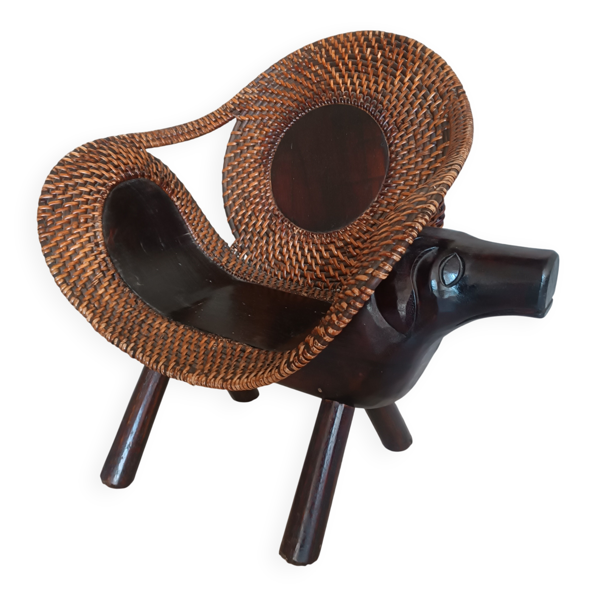 Wood and wicker "dog" armchair