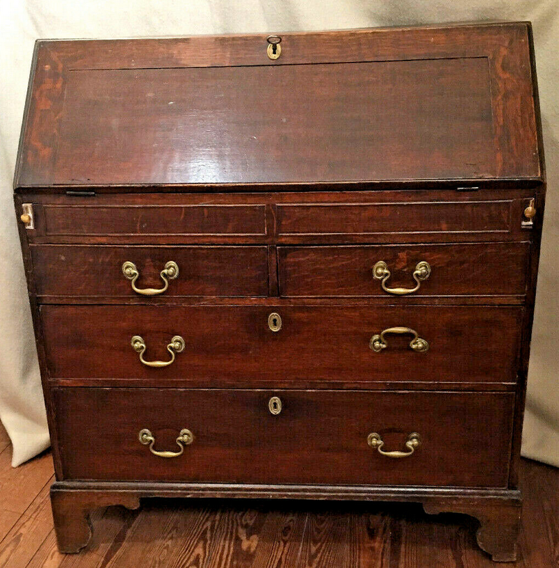English oak scriban early 18th. Queen Anne Slope Office