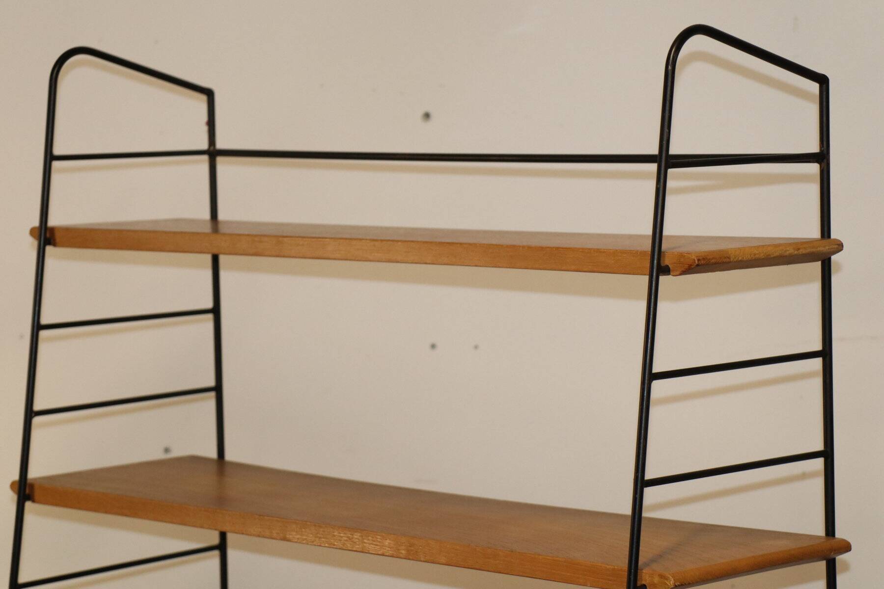 Etagère vintage en métal et chêne, 1960