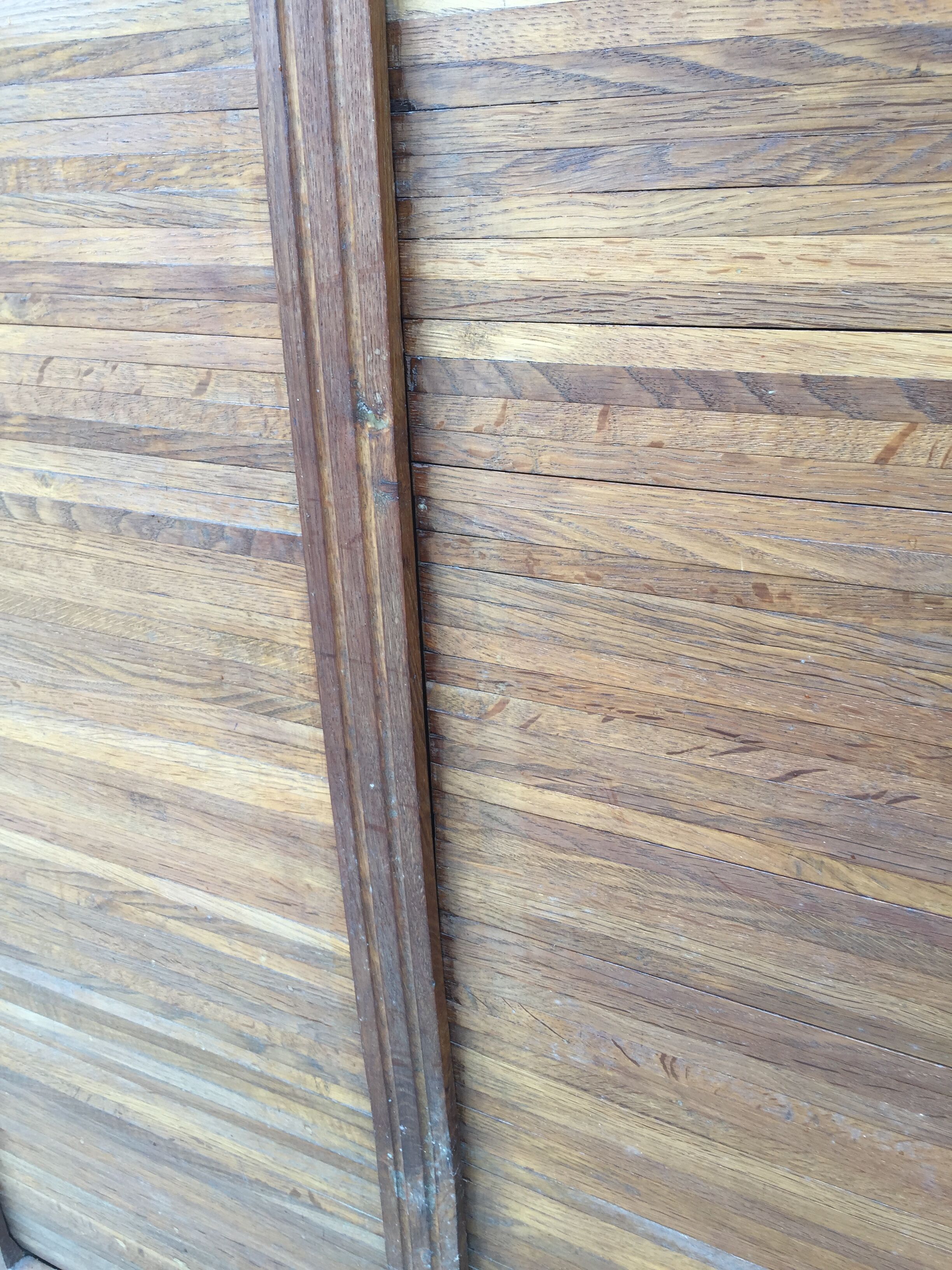 Oak double curtain workshop cabinet