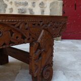 Important Indonesian bench in carved wood, Early 20th century