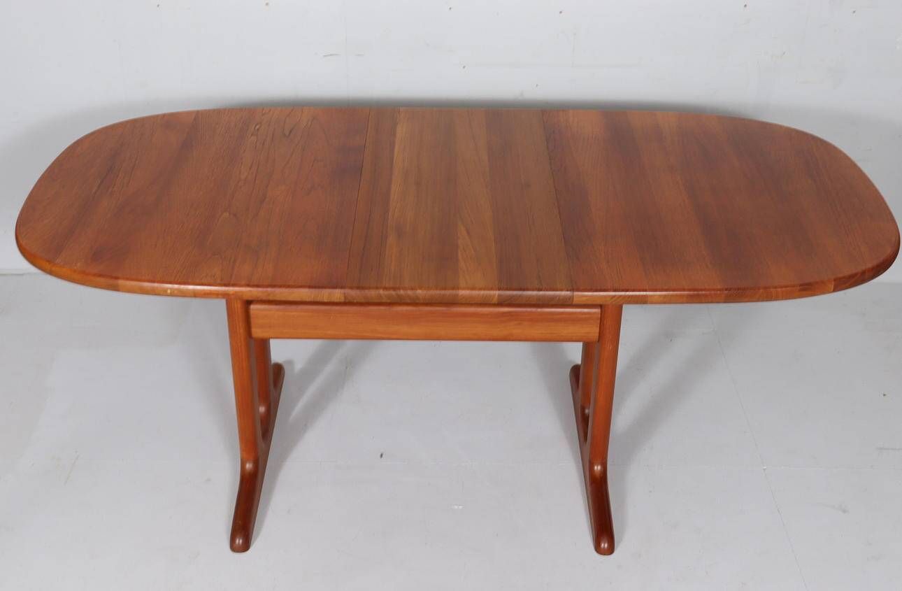 Mid-century extendable dining table/teak table by Glostrup, Denmark, 1960s.