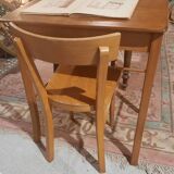 Baumann children's desk and chair