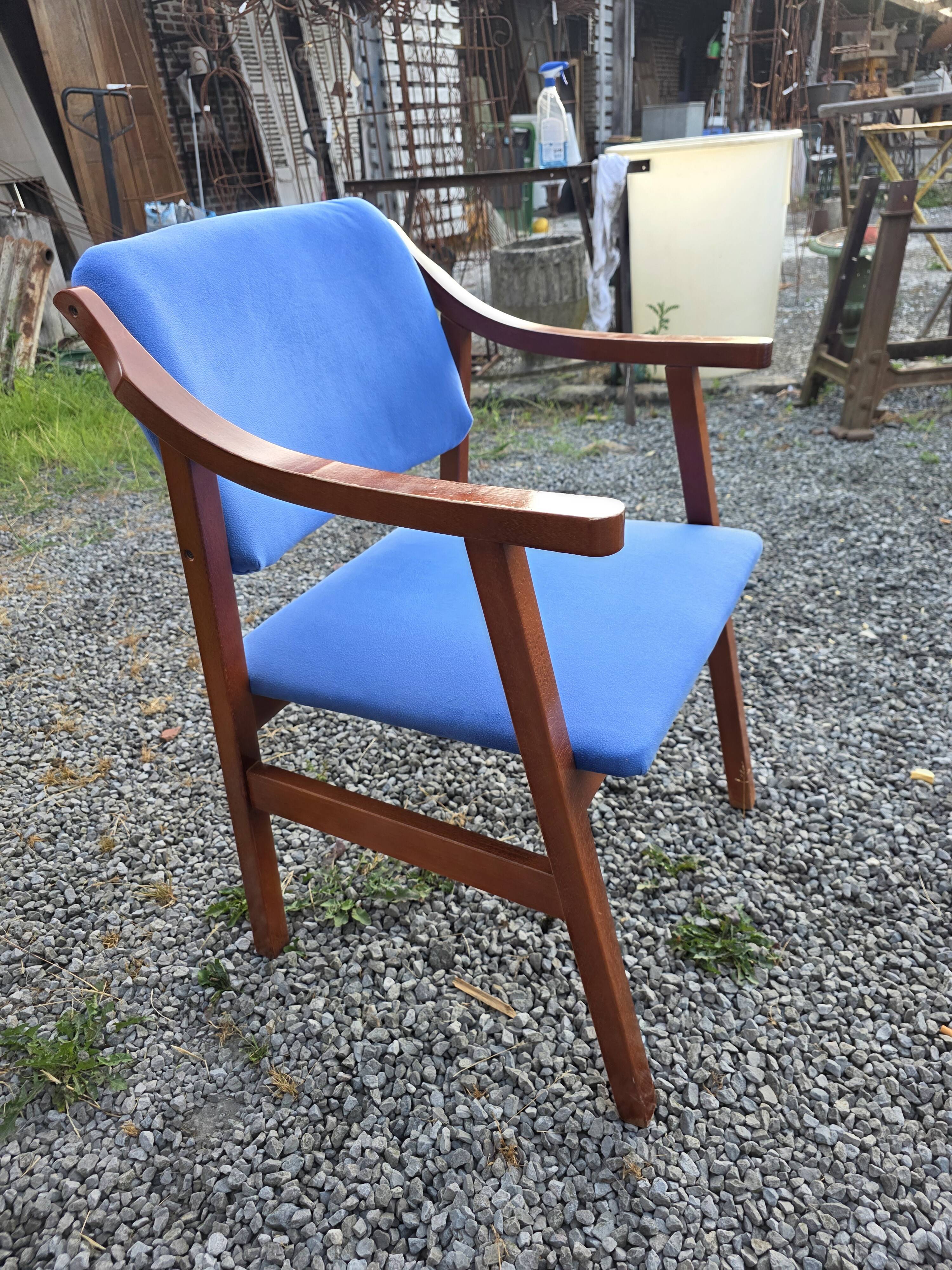 Scandinavian style armchair + velvet footrest