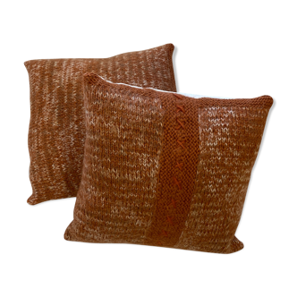 Paire de coussins en tricot de laine rétro terracotta