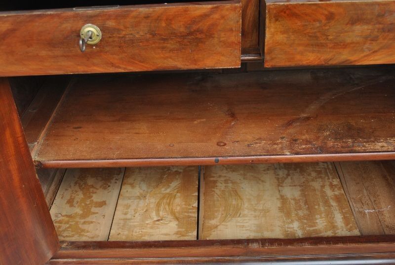 School Louis Philippe mahogany XIX