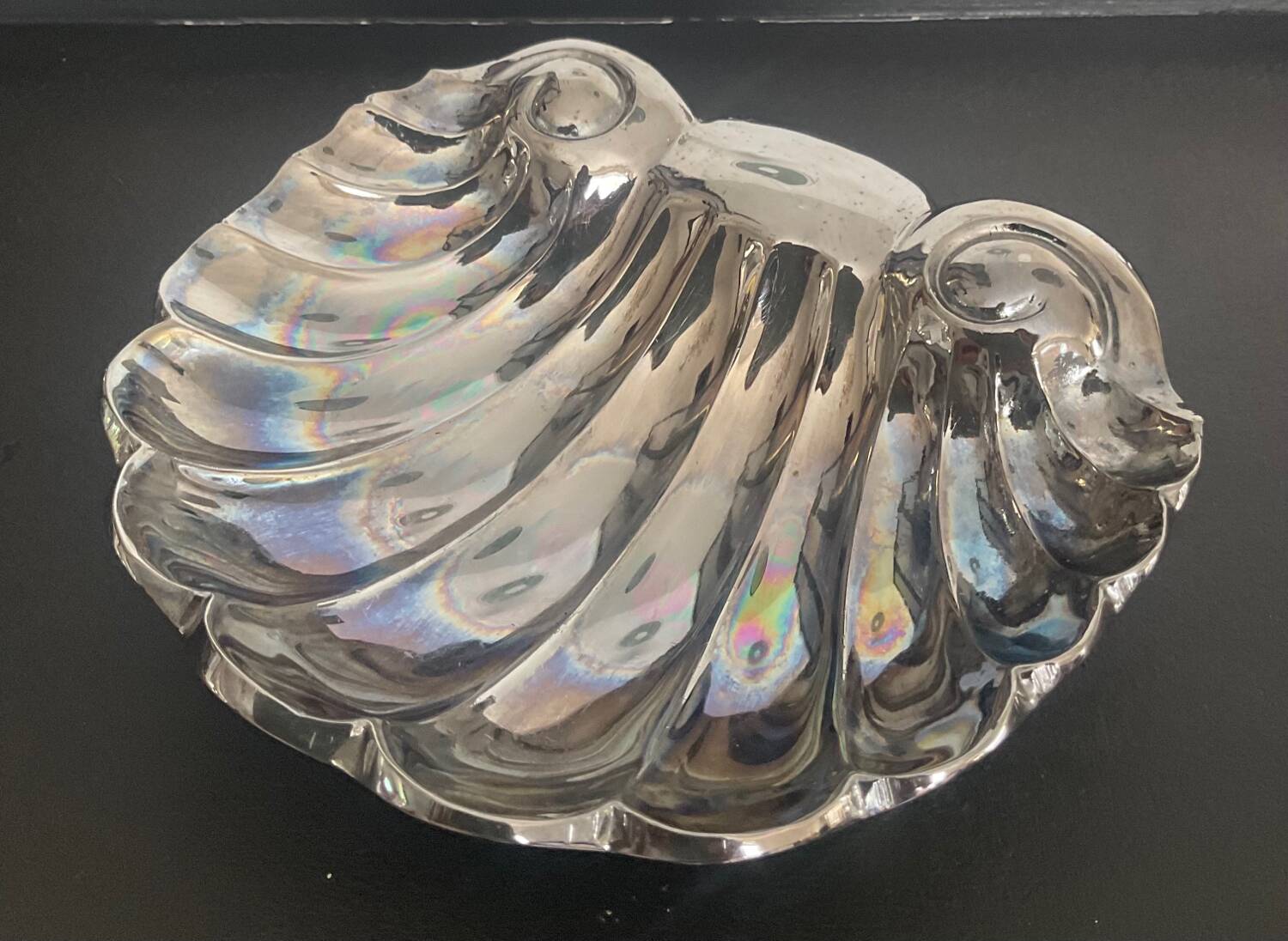 Vintage metal shell pocket